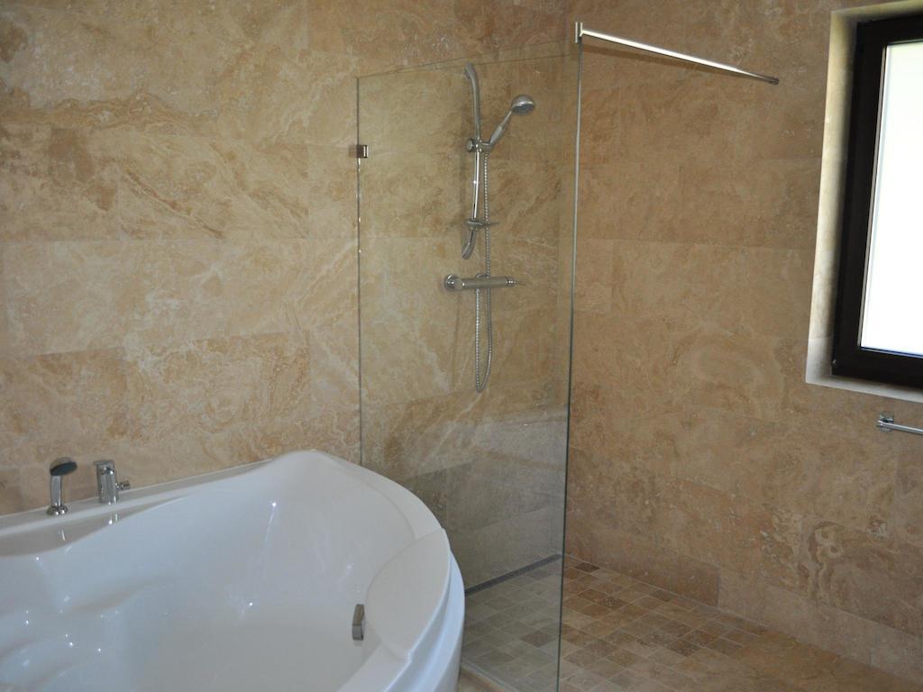 Transylvania Villa & Spa Gosau Room photo
