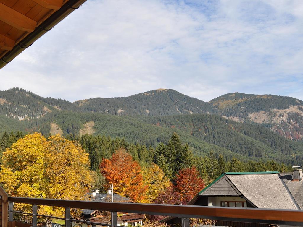Transylvania Villa & Spa Gosau Exterior photo